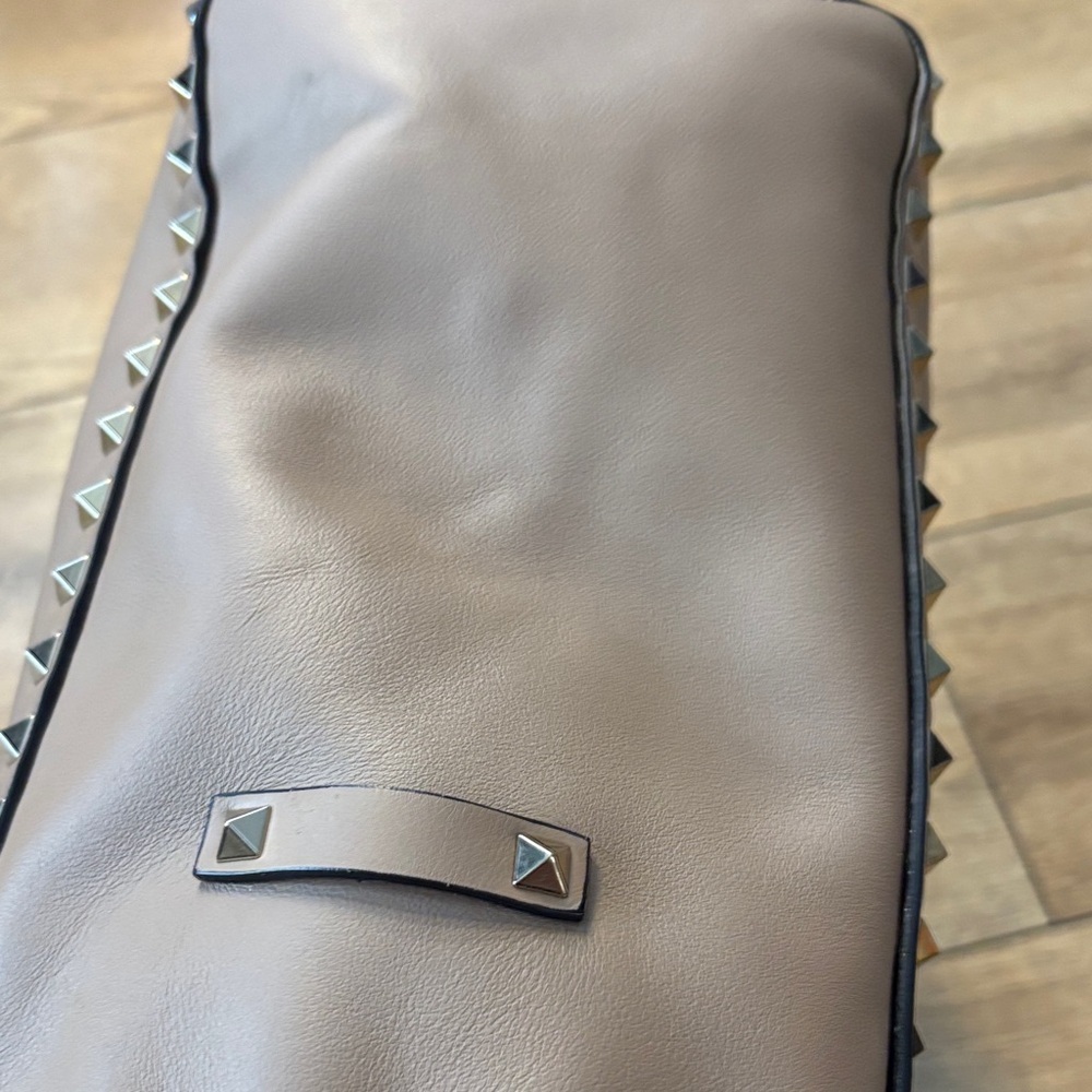 Valentino Garavani Beige Studded Tote - Picture 8 of 8